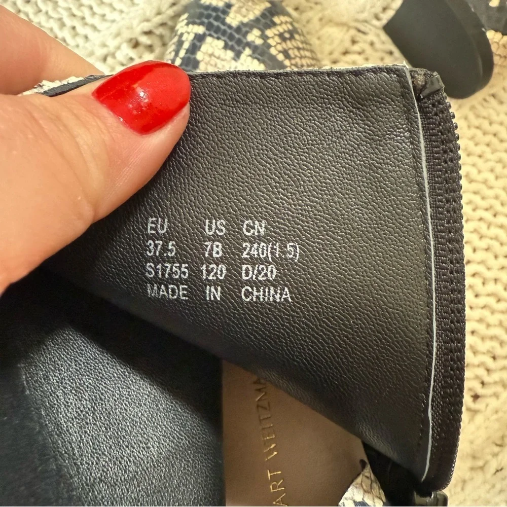 Stuart Weitzman Nell Snake Skin Bootie Size 7